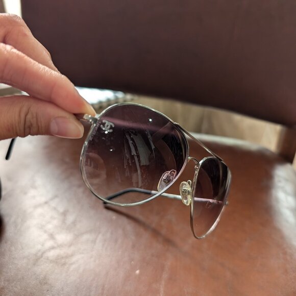 Chanel Pilot Sunglasses Designer Aviator Style with Glasses Quilted Black Case - Picture 9 of 11